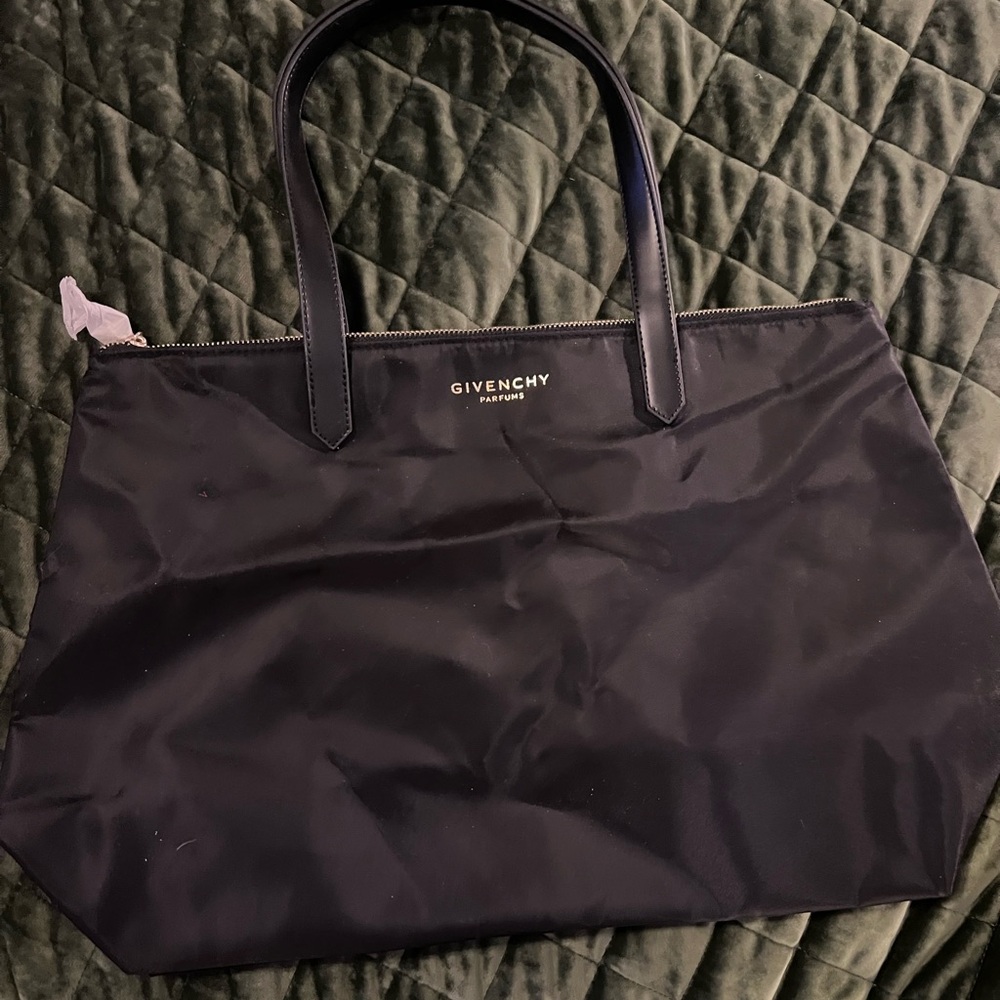 GIVENCHY New Black and Gold Logo Bag